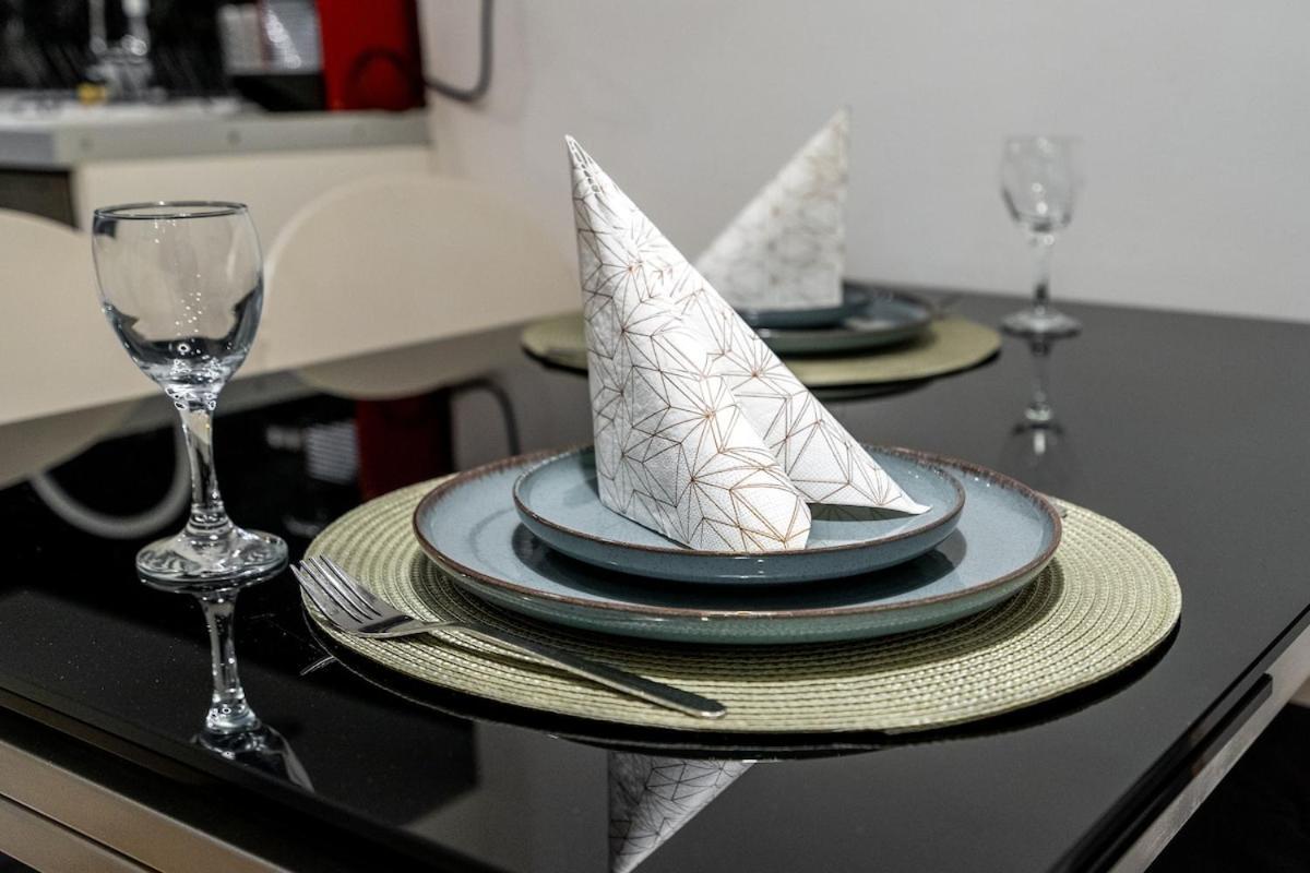 Modern Apartment Centrally Located Zagreb Bagian luar foto