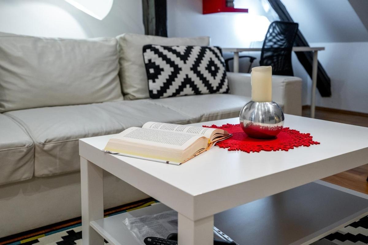 Modern Apartment Centrally Located Zagreb Bagian luar foto